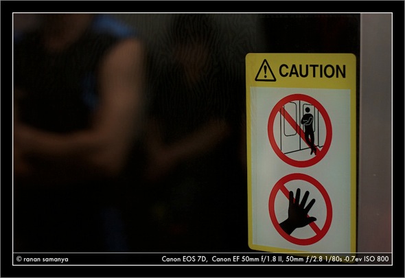 Cautious singapore 004